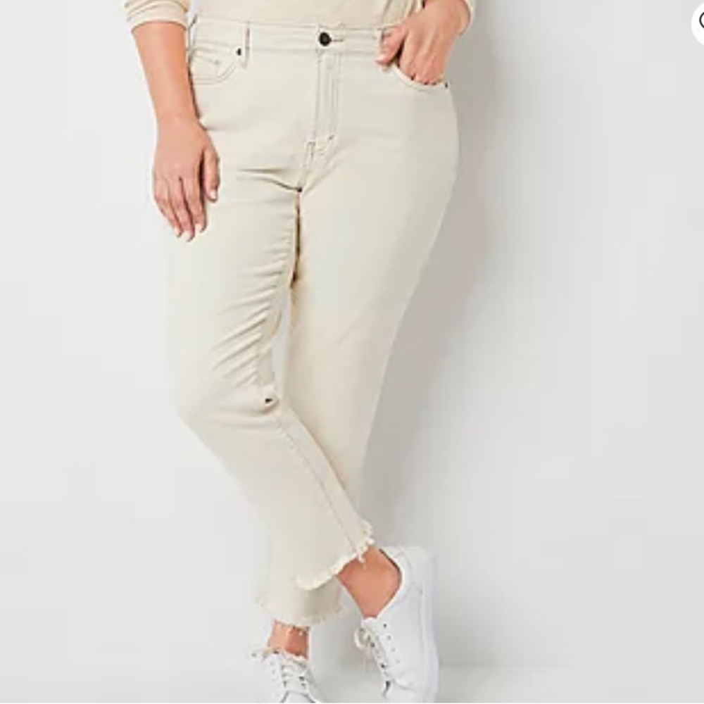 Beige skinny pants